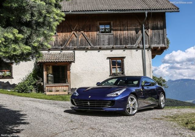 2017_ferrari_gtc4_lusso_pic-10