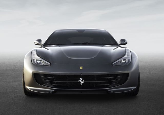 2017_ferrari_gtc4_lusso_pic-14