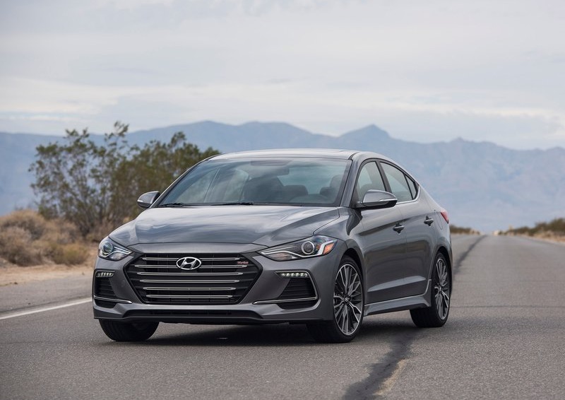 2017_hyundai_elantra_sport_pic-3