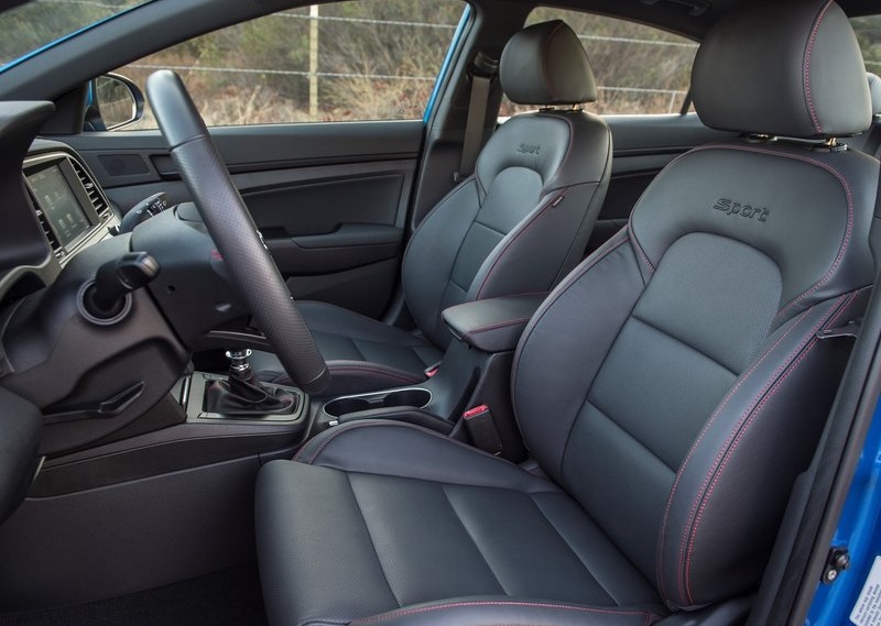 2017_hyundai_elantra_sport_pic-9