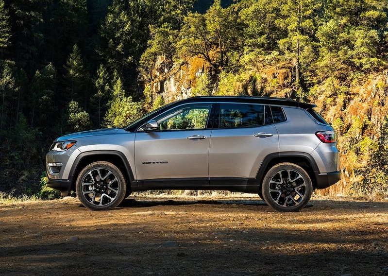 2017_jeep_compass_pic-12