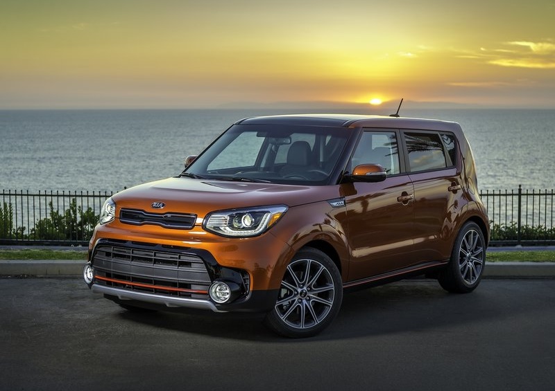 2017_kia_soul_turbo_pic-2