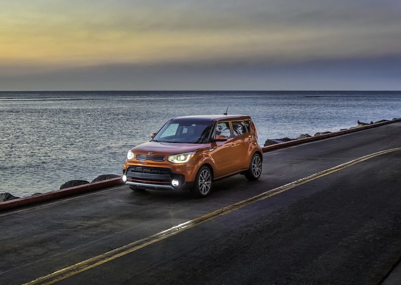 2017_kia_soul_turbo_pic-4