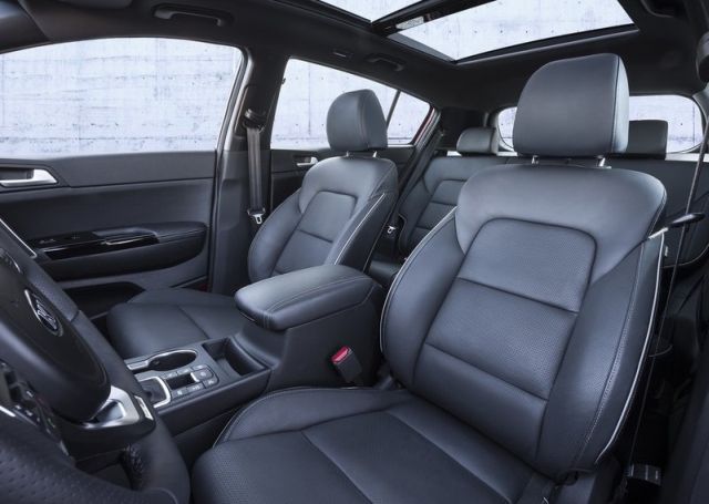 KIA SPORTAGE