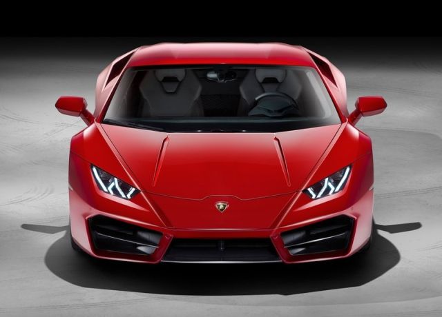 2017_LAMBORHINI_HURACAN_LP580-2_pic-2