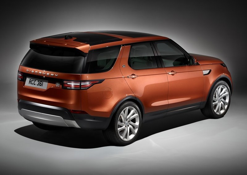 2017_land_rover_discovery_pic-8