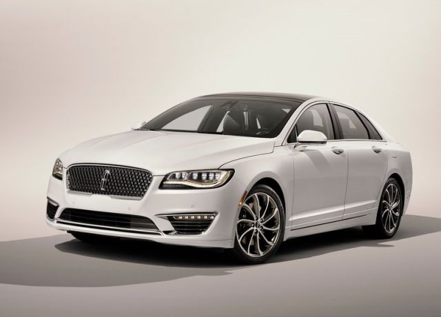 2017 LINCOLN MKZ