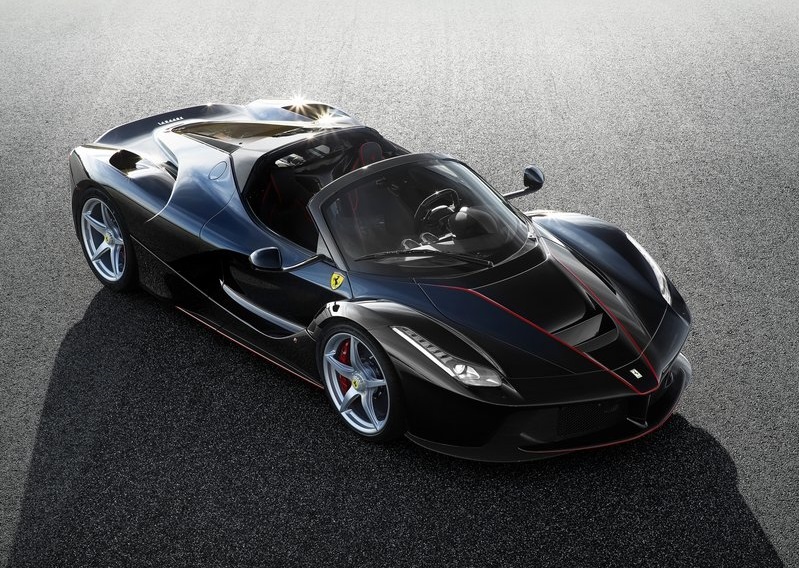 LaFERRARI APERTA BLACK