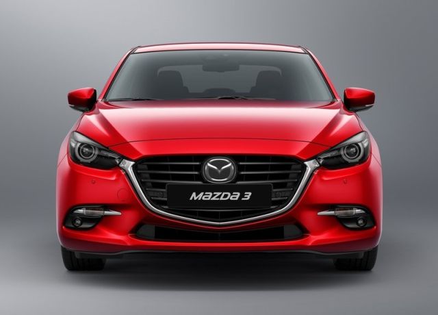 2017_MAZDA_3_pic-4