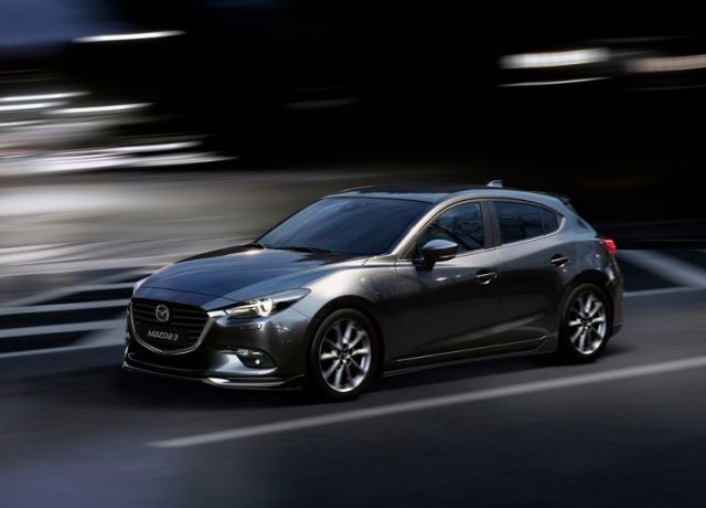 2017 MAZDA 3