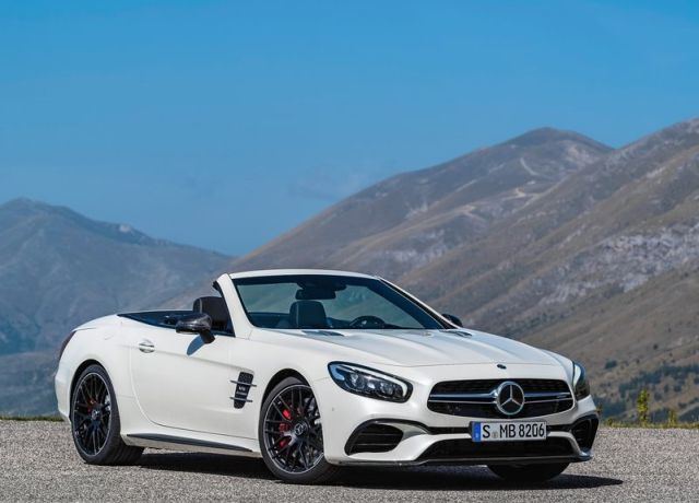 2017_MERCEDES_SL63_AMG_pic-3