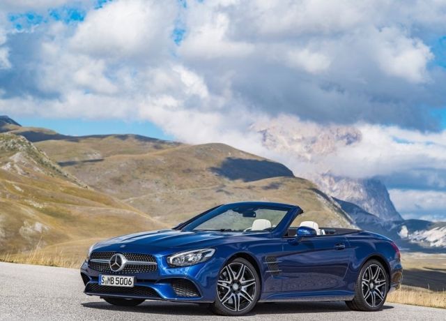 2017_MERCEDES_SL_pic-6