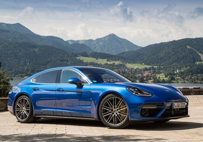 2017_porsche_panamera_pic-13