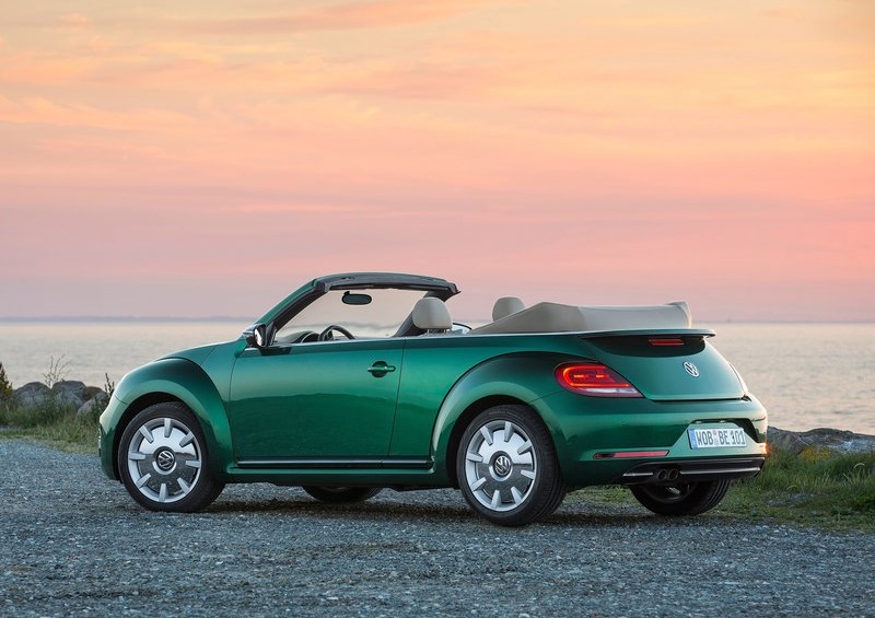 2017_vw_beetle_cabrio_pic-6