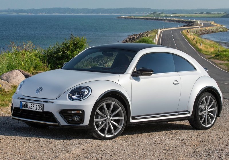 2017 VW BEETLE