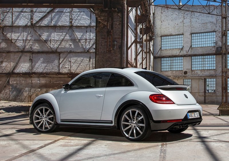 2017_vw_beetle_pic-3