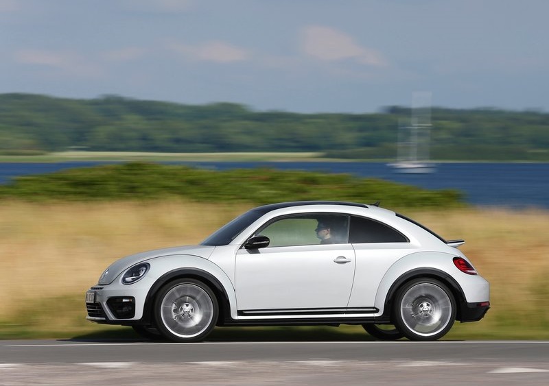 2017_vw_beetle_pic-5