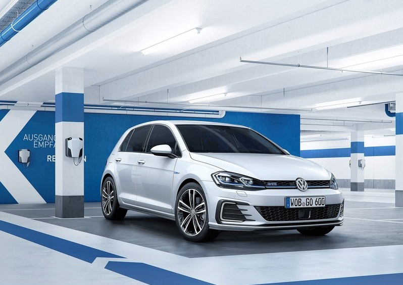 2017 VW GOLF Restyle