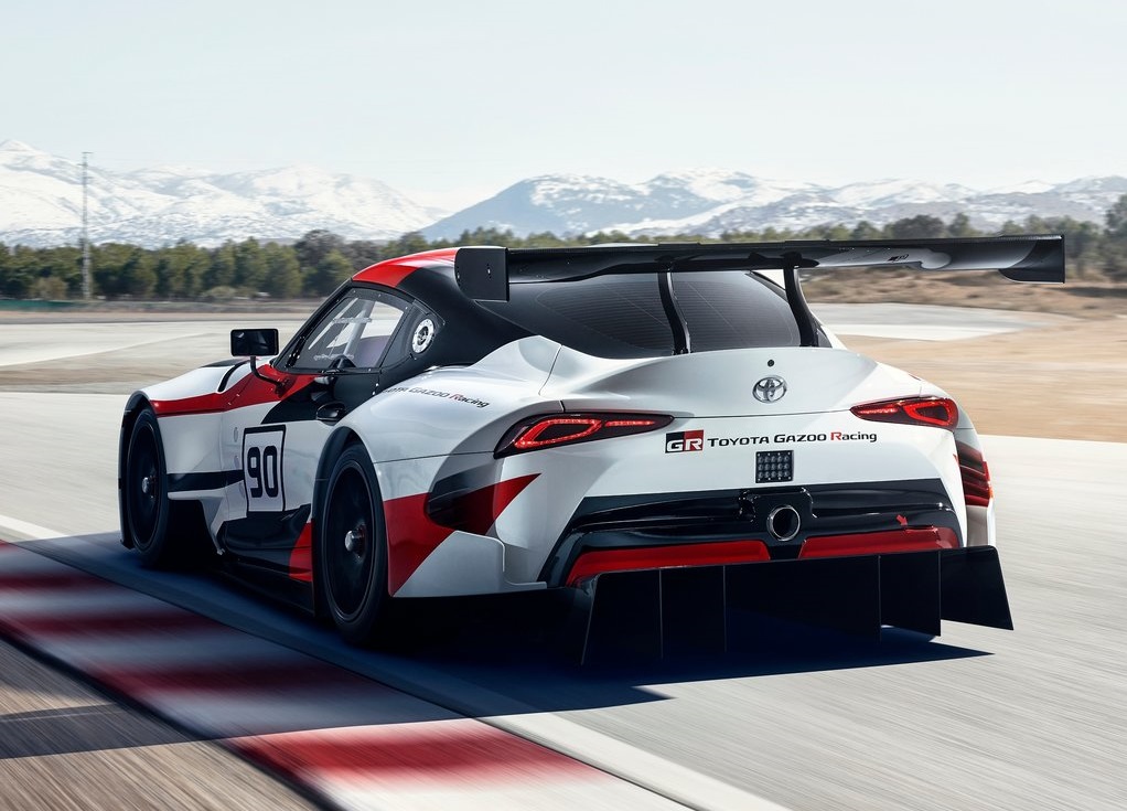 Concept TOYOTA GR SUPRA RACING-oopscars