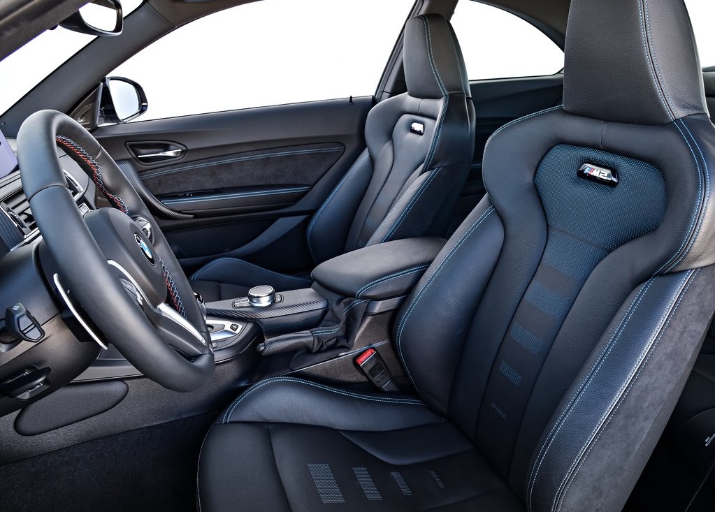 2019 BMW M2 COMPETITION