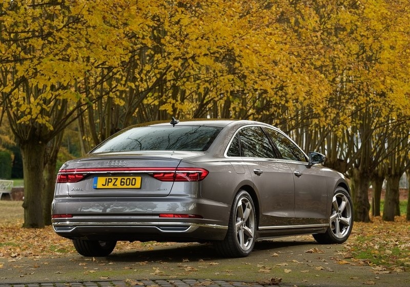 2019 AUDI A8L