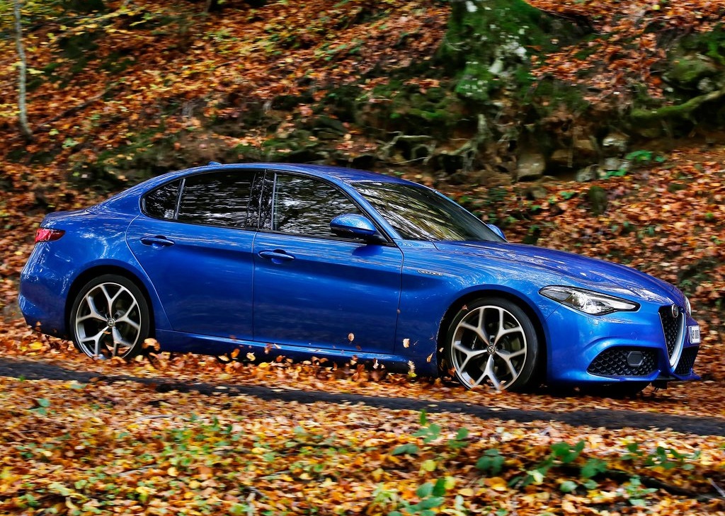 2018 ALFA ROMEO GIULIA VELOCE