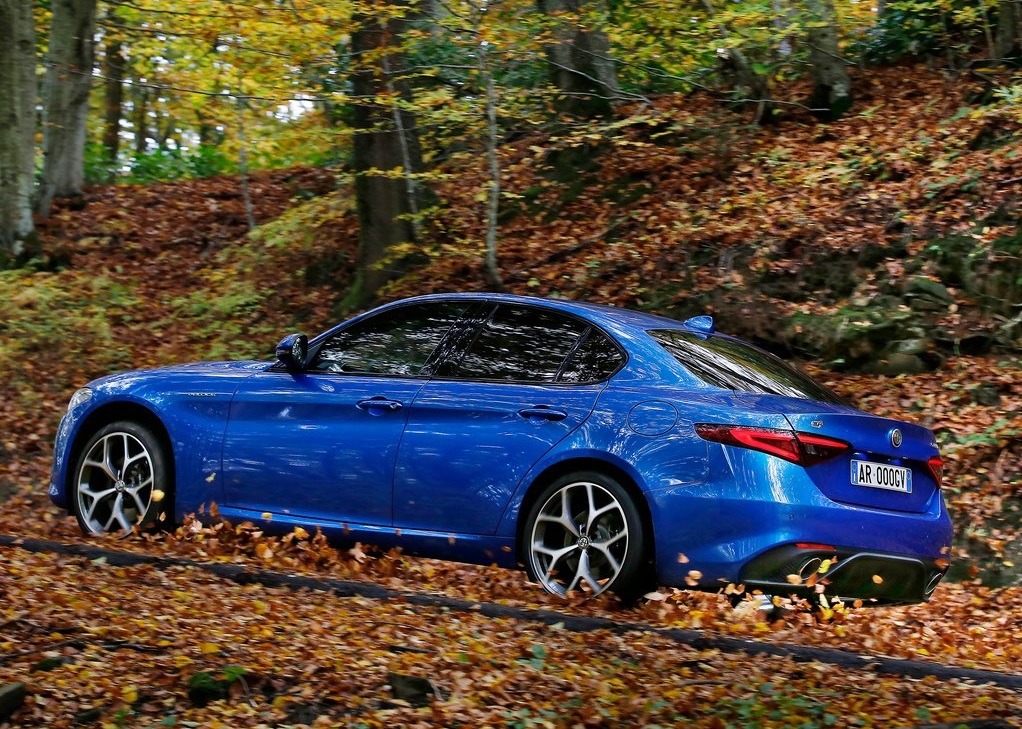 2018 ALFA ROMEO GIULIA VELOCE