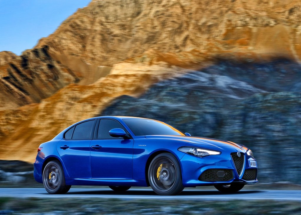 2018 ALFA ROMEO GIULIA VELOCE-OOPSCARS