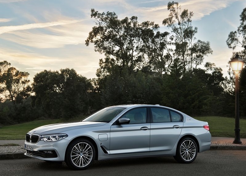 2018 BMW 530E iPERFORMANCE