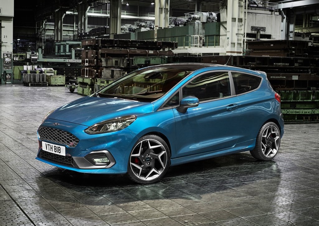 2018 FORD FIESTA ST