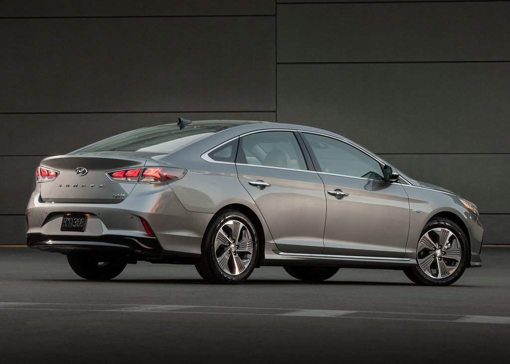 2018 HYUNDAI SONATA HYBRID-oopscars