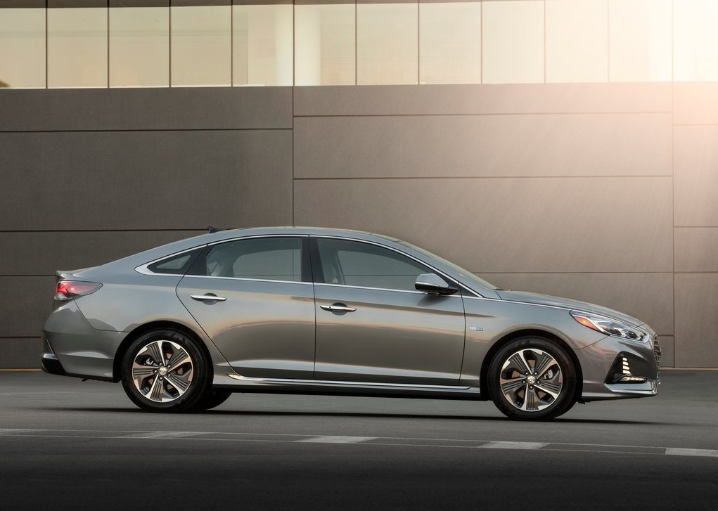 2018 HYUNDAI SONATA HYBRID-oopscars