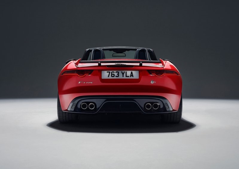 2018 JAGUAR F-TYPE