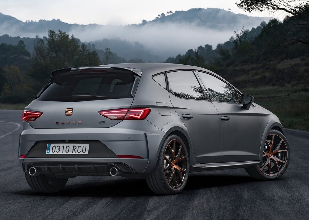 2018 SEAT LEON CUPRA R-oopscars