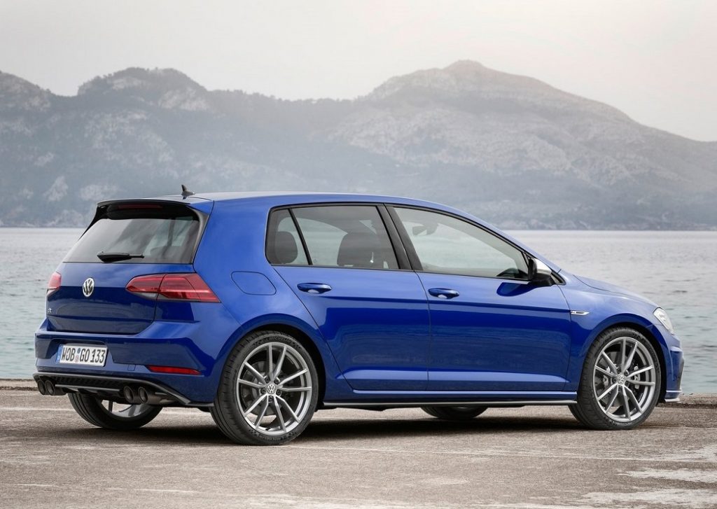 VW GOLF R