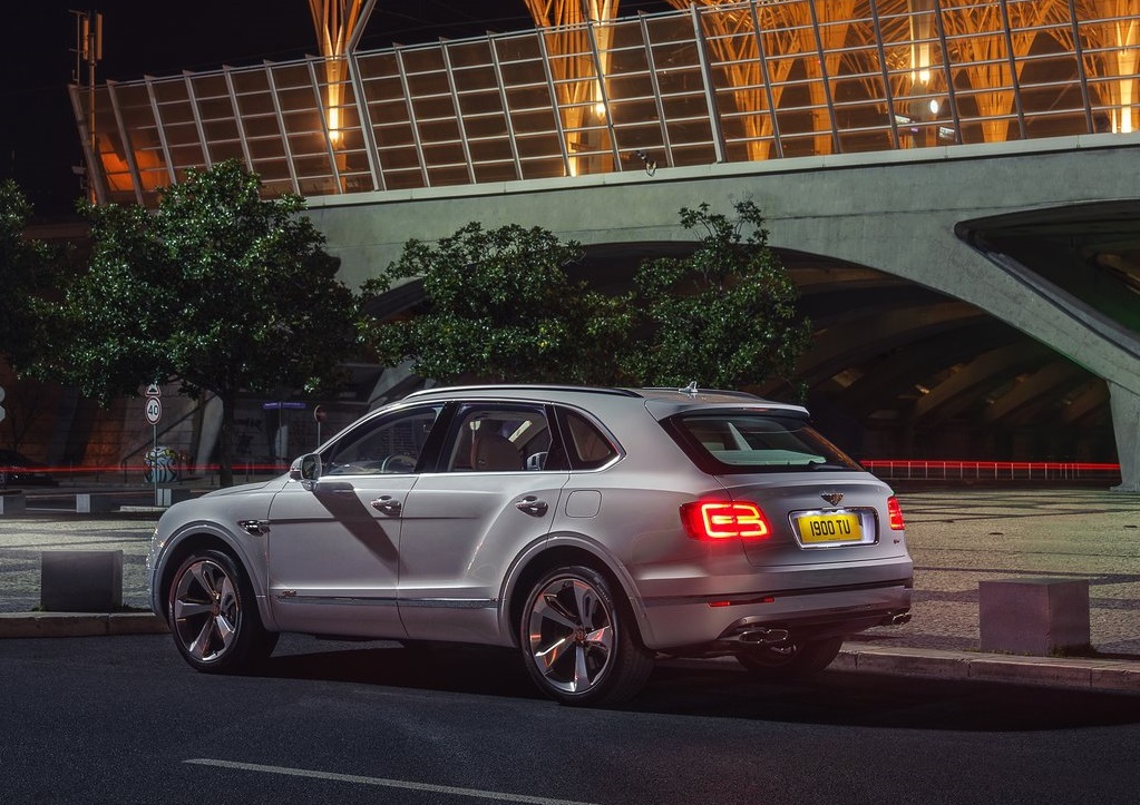 2019 BENTLEY BENTAYGA HYBRID