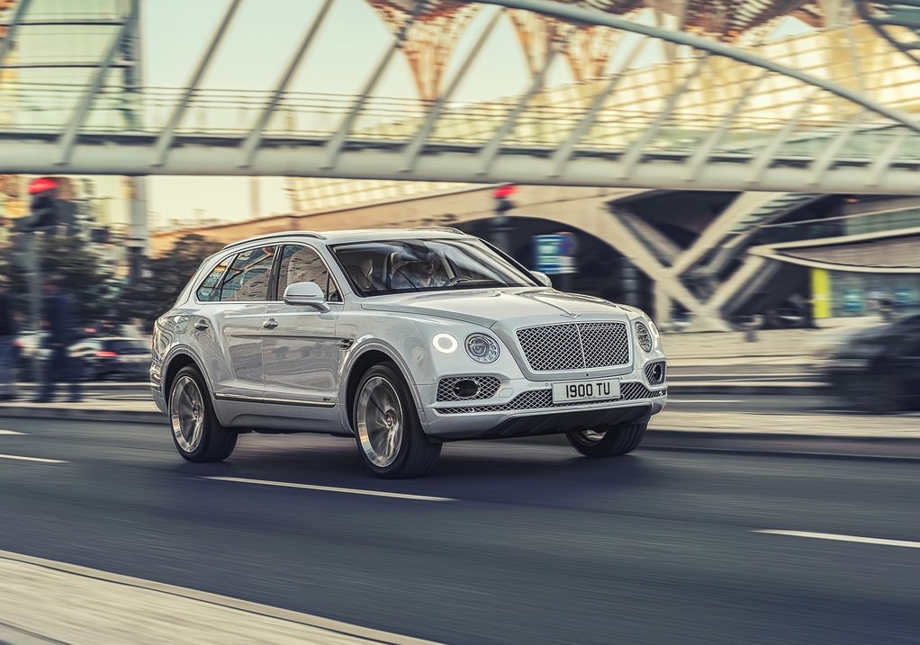 2019 BENTLEY BENTAYGA HYBRID