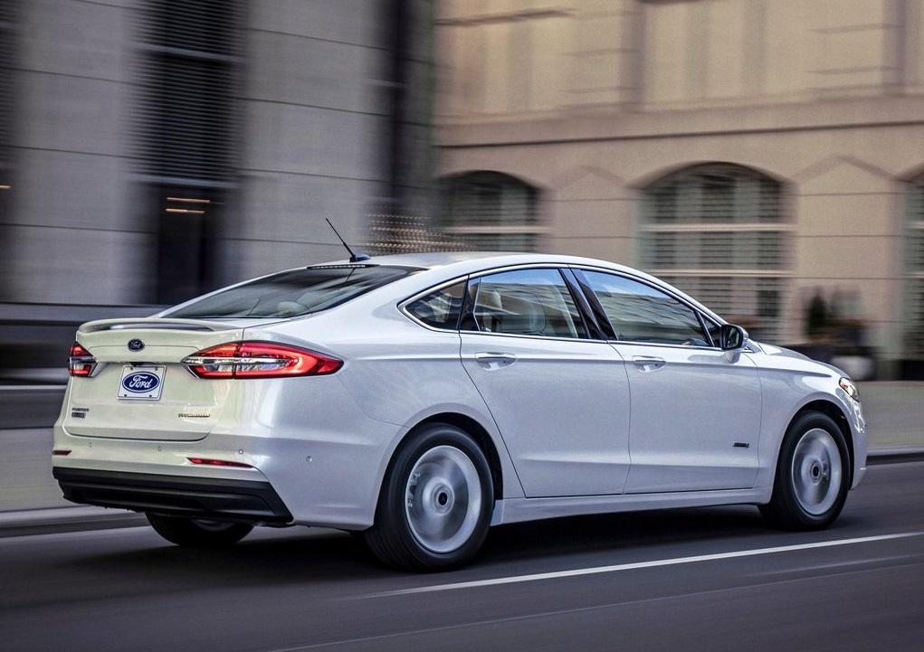 2019 FORD FUSION-oopscars