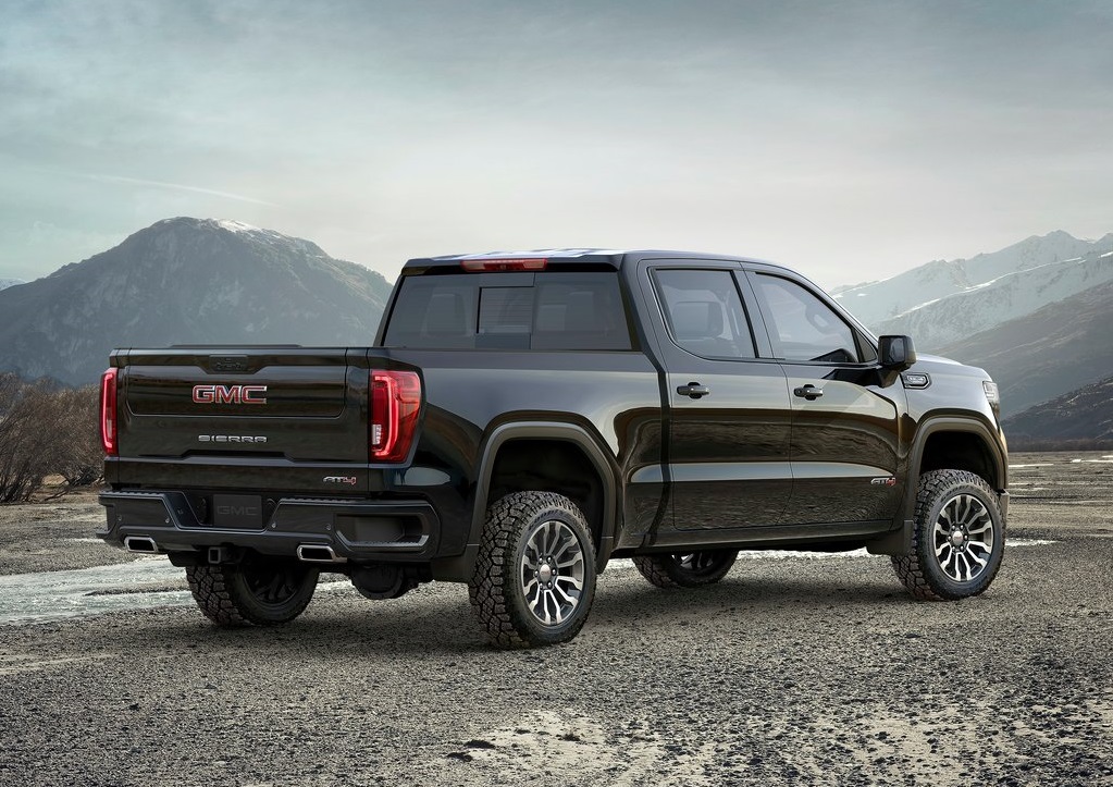2019 GMC SIERRA AT4