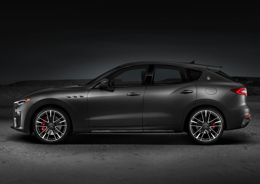 2019 MASERATI LEVANTE TROFEO