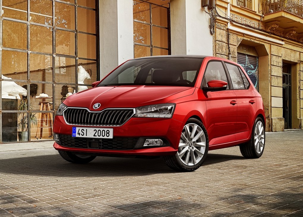 2021 SKODA FABIA-oopscars