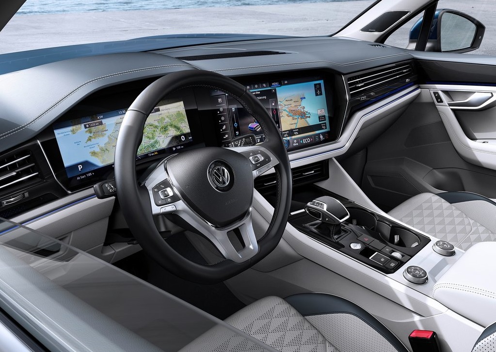 2019 VW TOUAREG