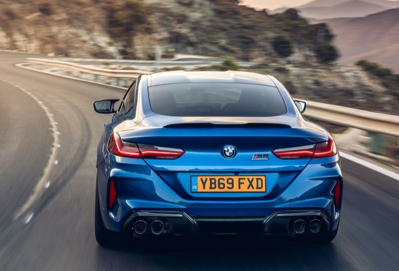 M8 Competition Coupe  -arka görünüm