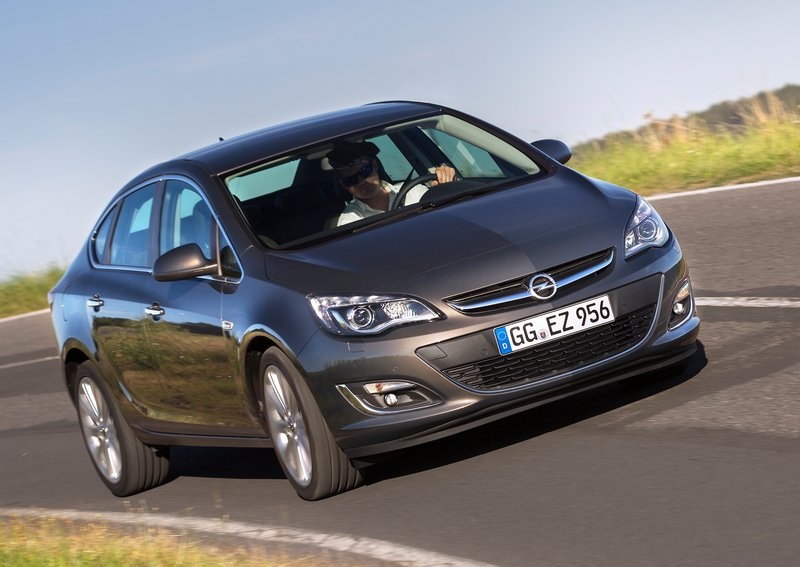 2020 Haziran Opel Astra Sedan Fiyat