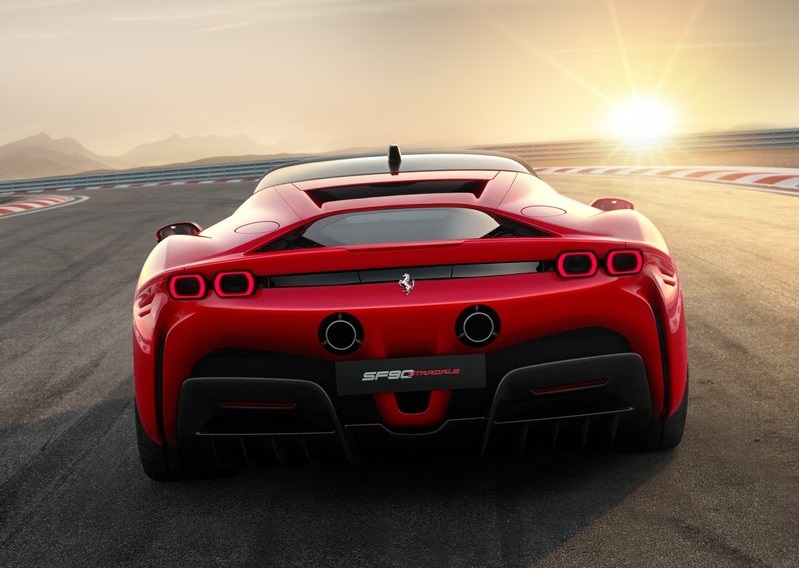 Ferrari SF90 Stradale
