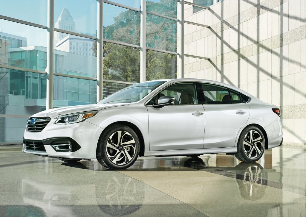 2020 SUBARU LEGACY