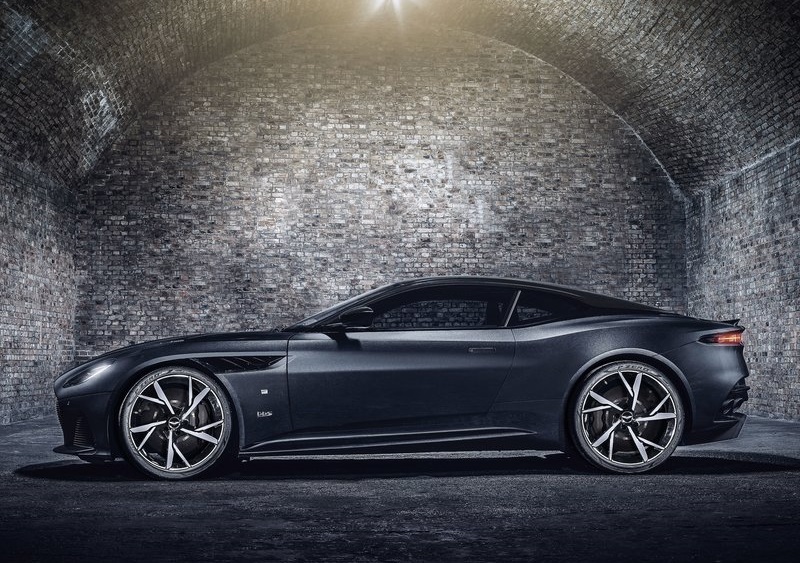 2021 Aston Martin DBS Superleggera  007 Edition