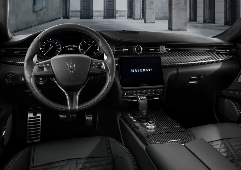 2021 Maserati Quattroporte Trofeo