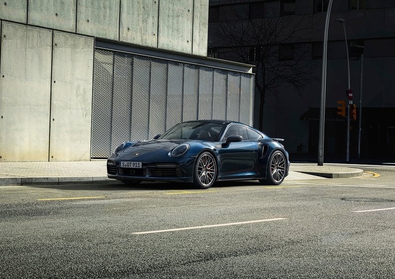 2021 Porsche 911 Turbo