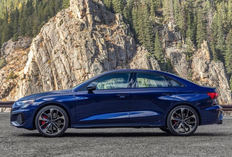 2022 Audi S3